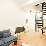 Charmant Appartement Avec Sauna Et Salle Cinema Au Coeur De Paris