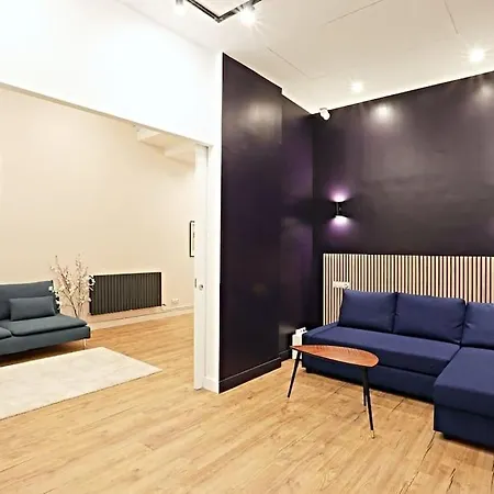 Charmant Appartement Avec Sauna Et Salle Cinema Au Coeur De Paris